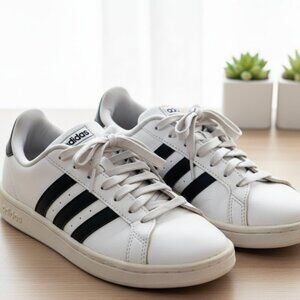 Adidas black white size 5 Grand Court style